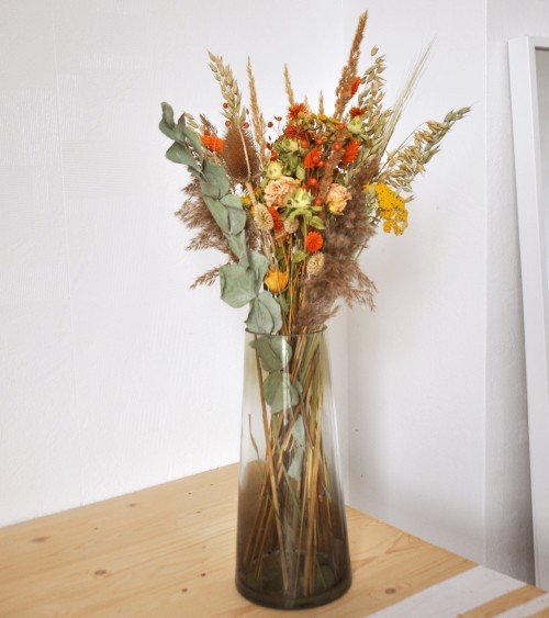 Bouquet de fleurs séchées jaune