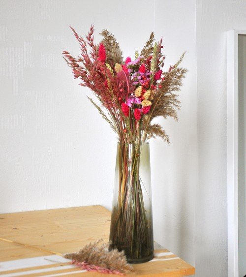 Bouquet de fleurs séchées rose framboise