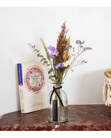 Bouquet de fleurs séchées bleu en vase