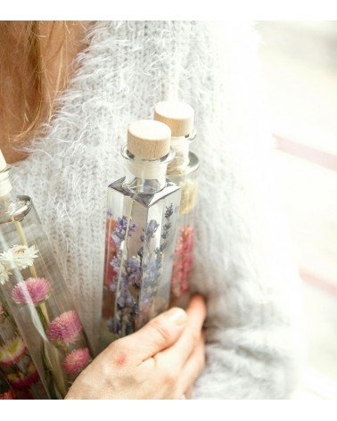 Flacon de fleurs immergées