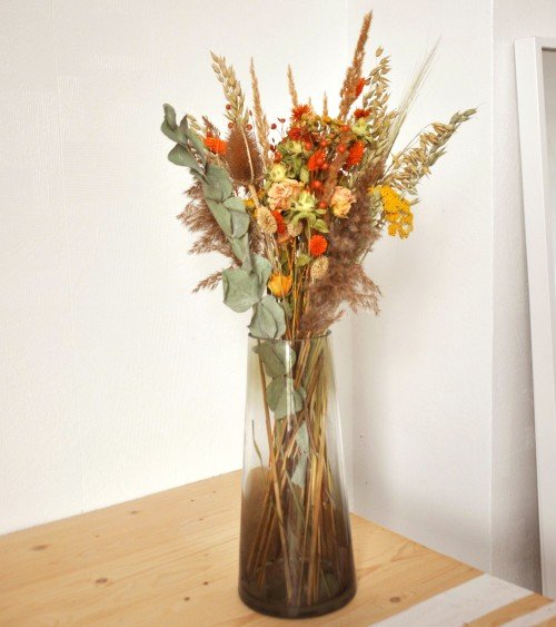 Bouquet de fleurs séchées jaune