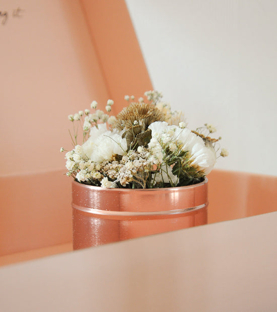 Boîte de fleurs séchées décorative