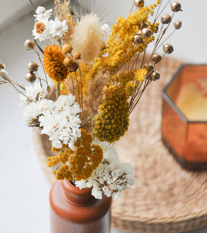Bouquet en vase de grès - Camel